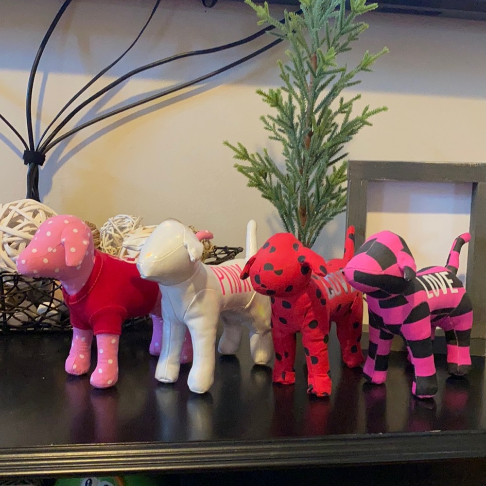 (4) PINK Dogs